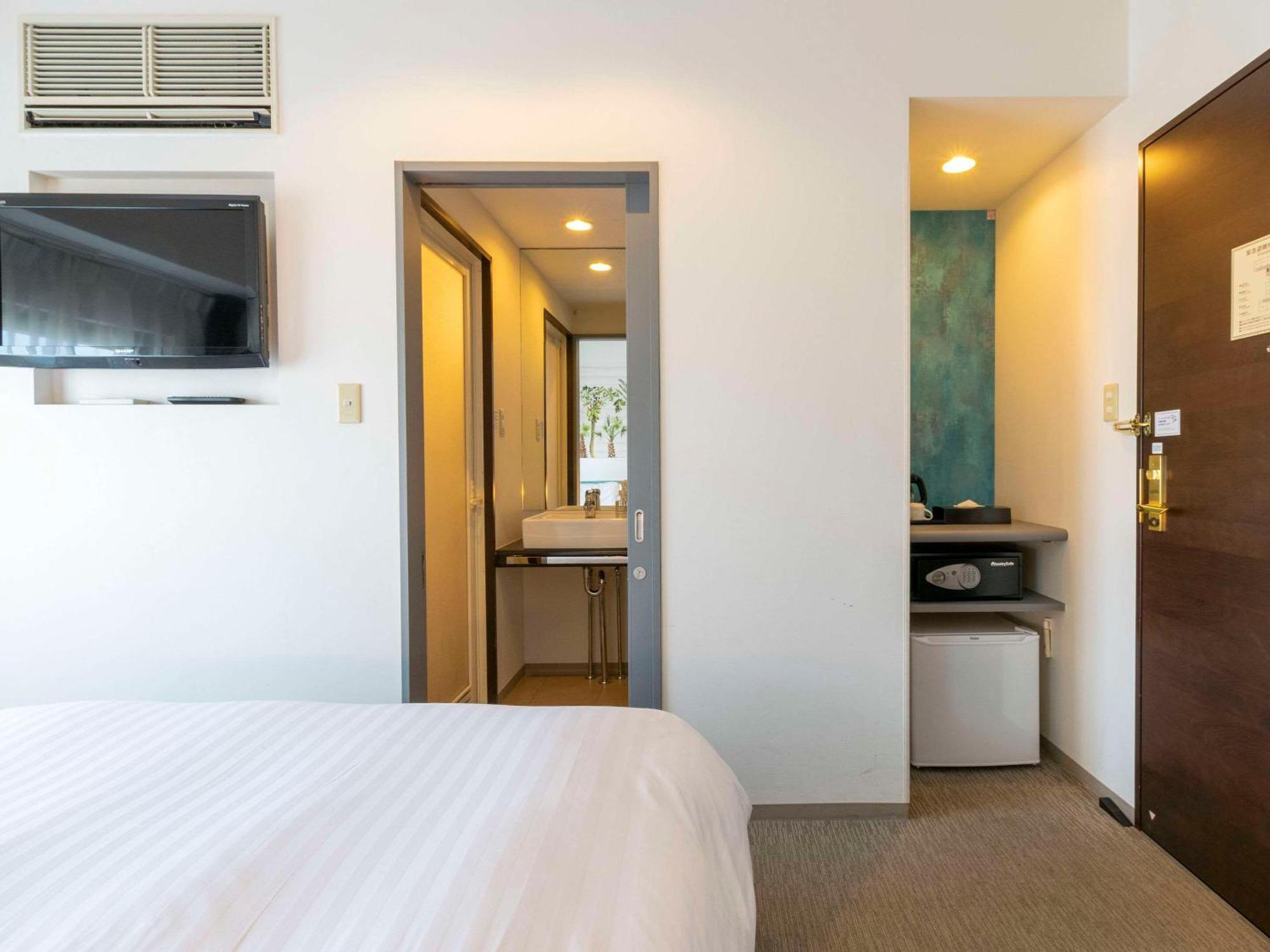 Comfort Inn Naha Tomari Port Exterior photo